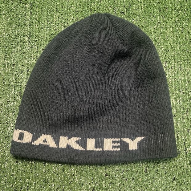 00s 오클리 로고 비니 블랙