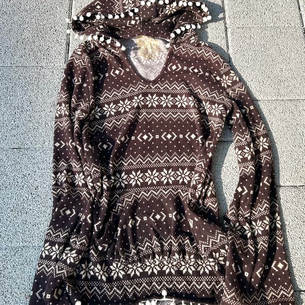 *rare* 2000s 리즈리사돌 노르딕 폼폼 후드