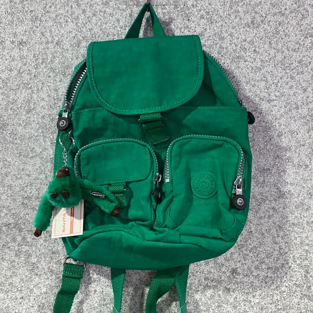 키플링 키링 그린 멀티포켓 미니백팩 B4455