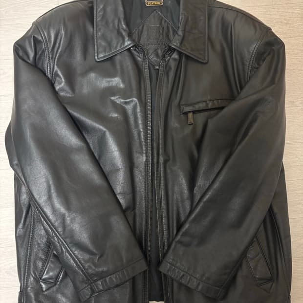 90‘s 플레이보이 레더 자켓