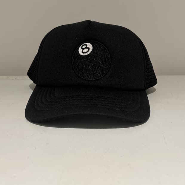 8 ball trucker cap black