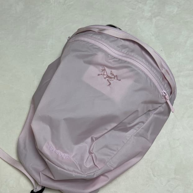 아크테릭스 헬리야드15 핑크 글로우