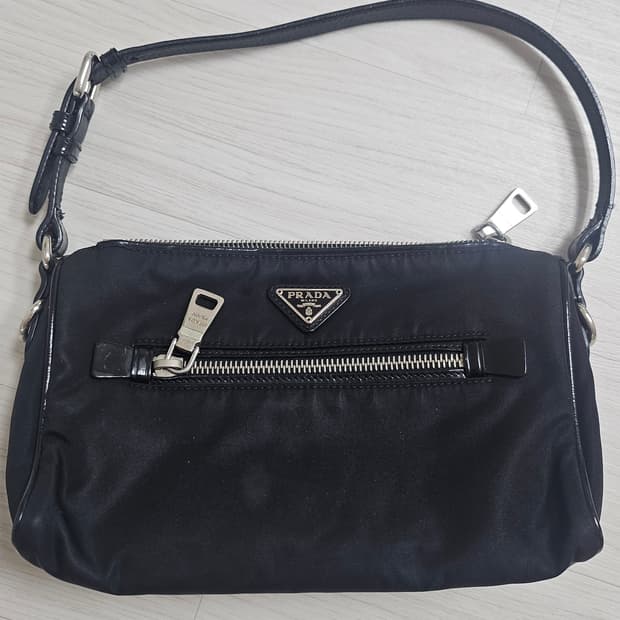 프라다 미니 숄더백