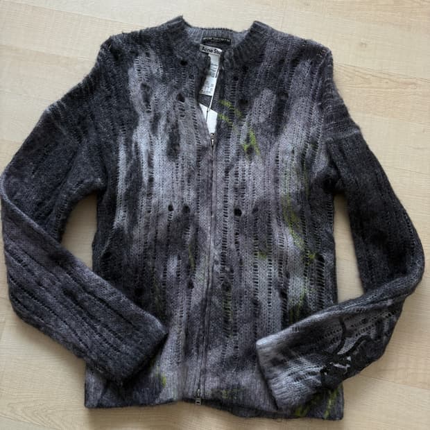 아크네 니트 집업 새상품 꼬르소꼬모 3사이즈