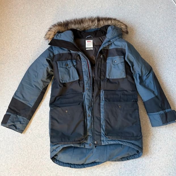 피엘라벤 아티스 파카 xs