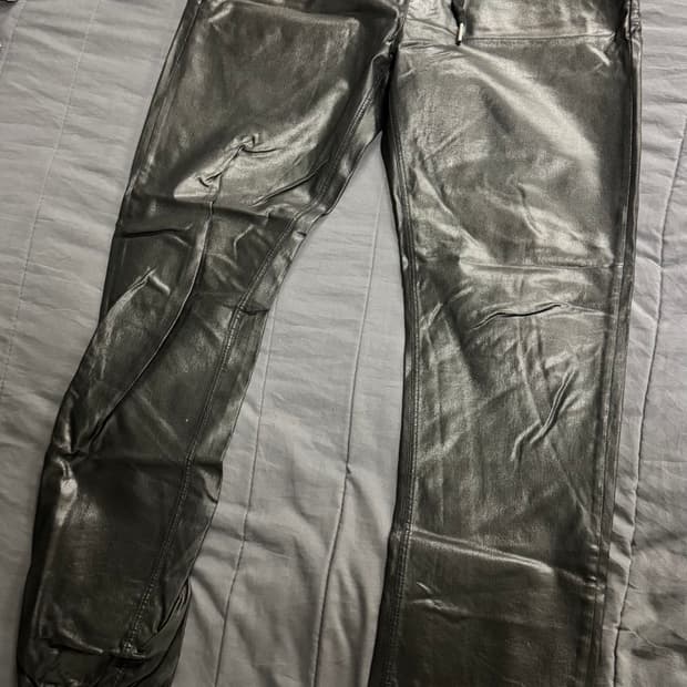 dosados 블랙 코팅 슬림 조거팬츠