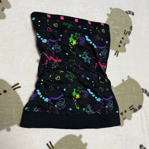 핑크 피라밋 슬리브리스 탑