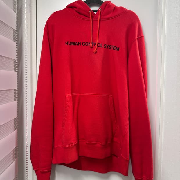 언더커저 Human Control System 후드티