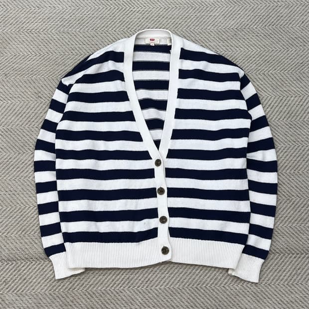 리바이스 스트라이프 가디건 r3226