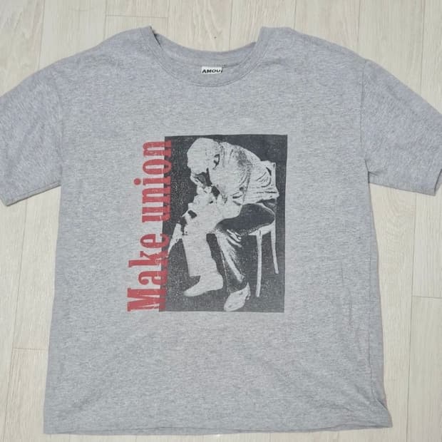 아모우 Trouble Half T-Shirts Gray