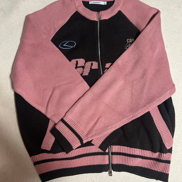 코드그라피 니트집업