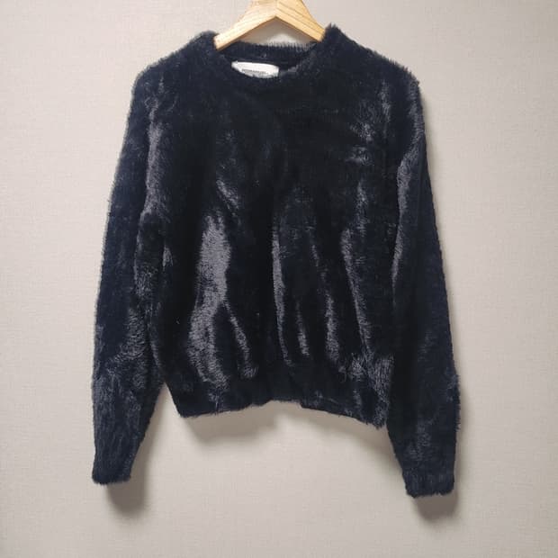 [M] 노매뉴얼 블랙 퍼 헤어리 니트