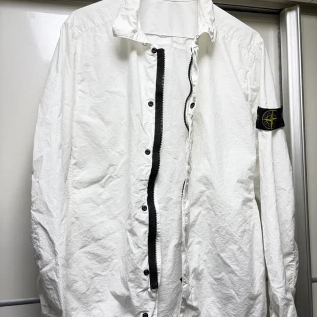 스톤아일랜드 화이트 셔츠 M