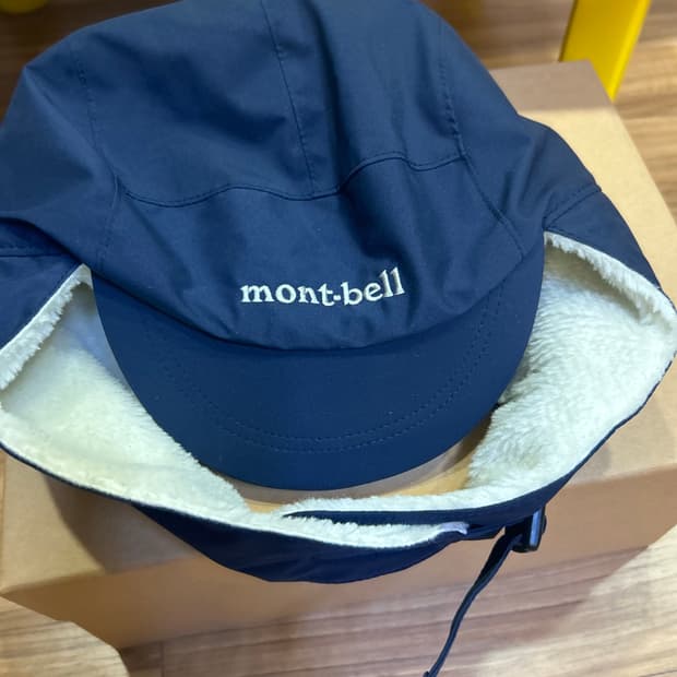 몽벨 귀마개비니