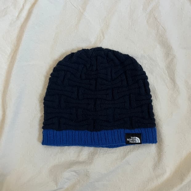 노스페이스 케이블 비니