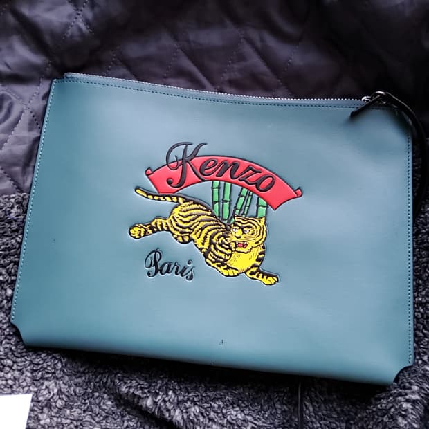 Kenzo 겐조 클러치백 