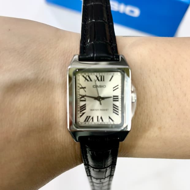 카시오 가죽시계 새상품