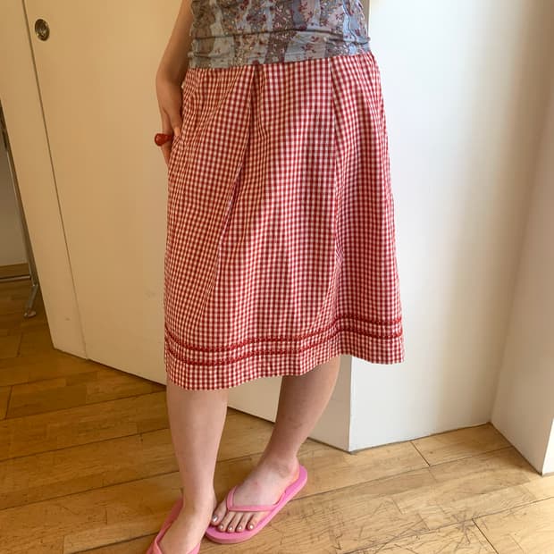 Cherry midi skirt