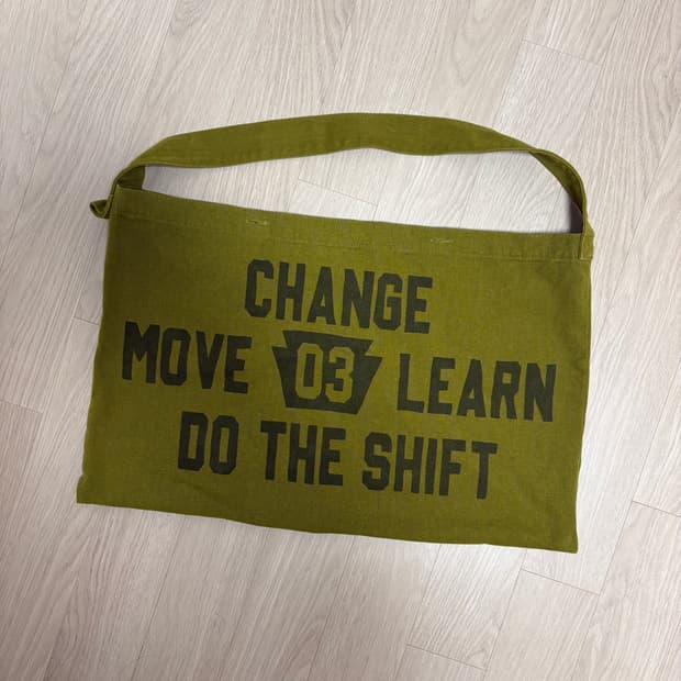 컬렉트피시스 CML MESSENGER BAG (OLIVE GREEN)