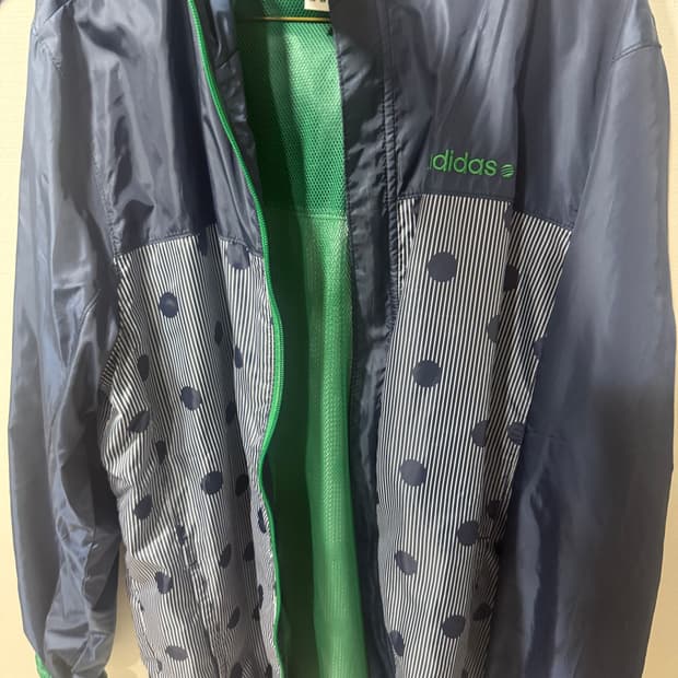 아디다스 도트 바람막이