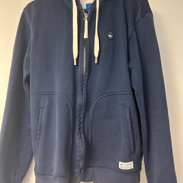 아디다스 후드집업 팔아요