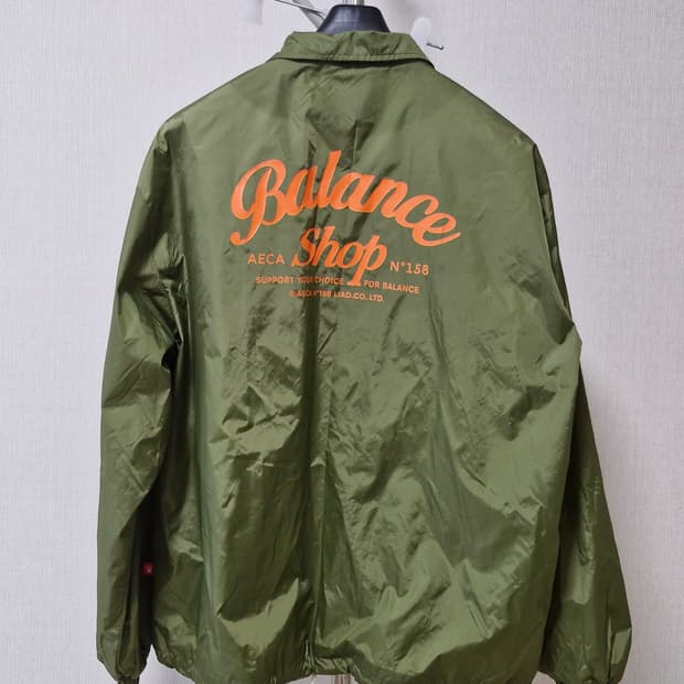 에이카화이트 올리브 코치 자켓 L