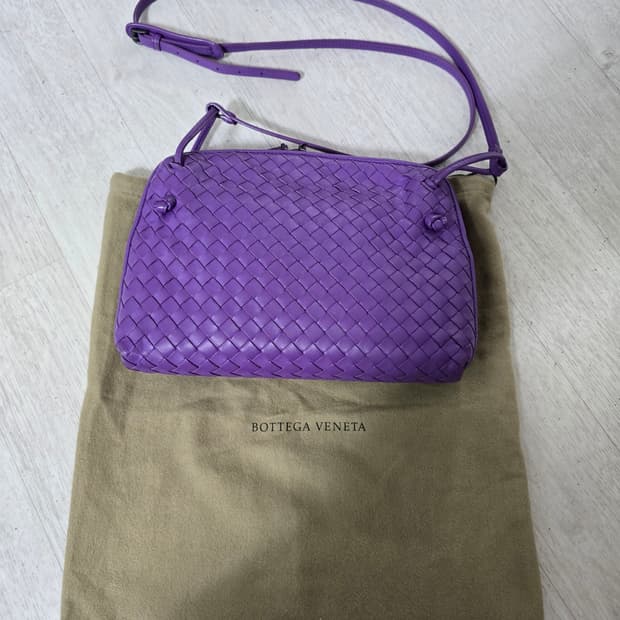 (정품) 보테가베네타 노디니 크로스백 (명품 여자 가방 숄더백)