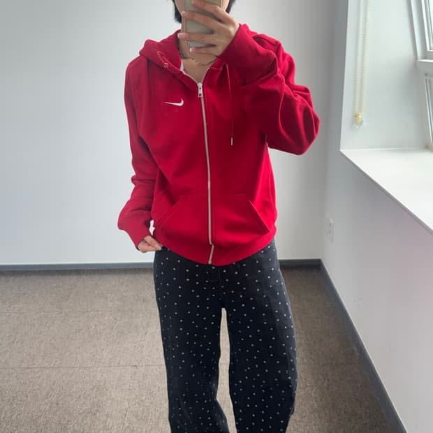 Nike 나이키 스몰로고 레드 후드집업