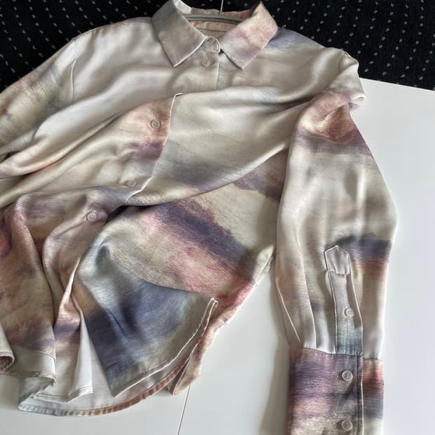 patterned blouse 02