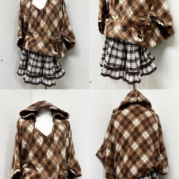 Top: [LIZLISA]rare 딸기초코 판초 후드 