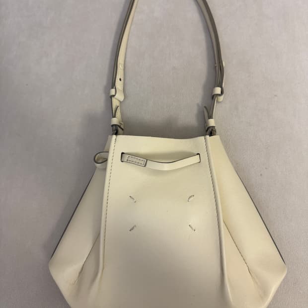 메종 마르지엘라 숄더백