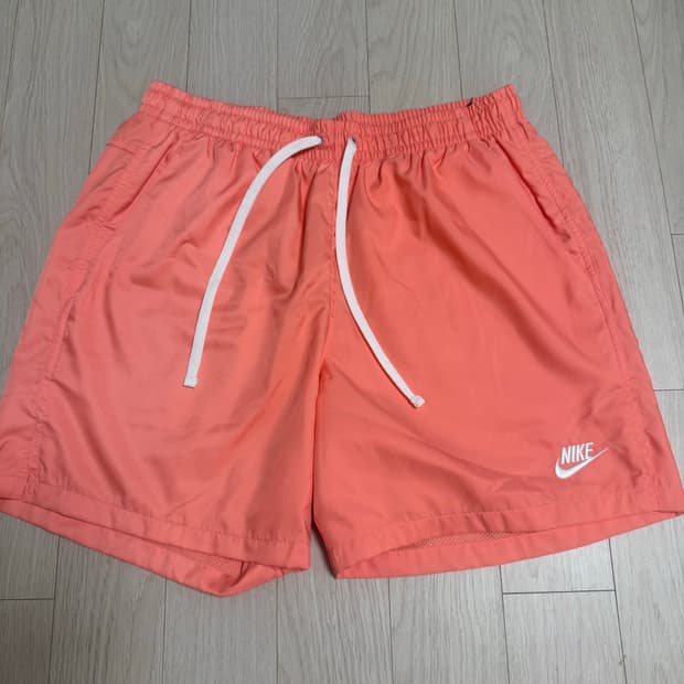 나이키 NSW 우븐 쇼츠