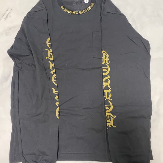 (새상품/신상품) 크롬하츠 넥로고 롱슬리브