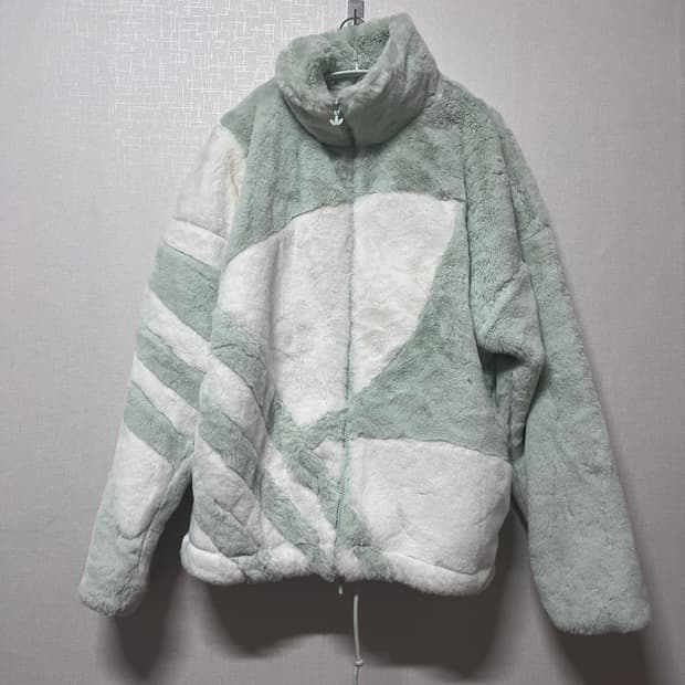 (일본 한정판) 아디다스 퍼 자켓 M