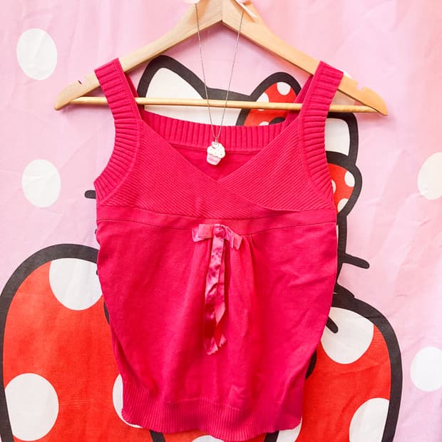 핫핑크 리본 슬리브리스