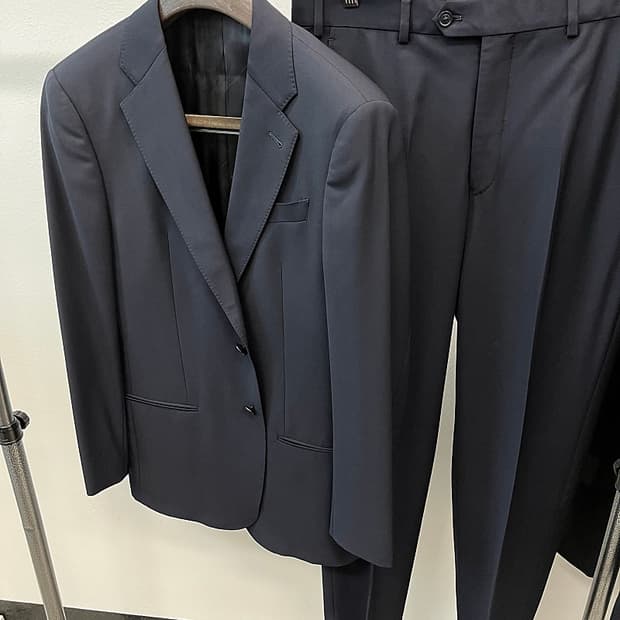 100-105,33) 알마니꼴레지오니 스판 슈트 