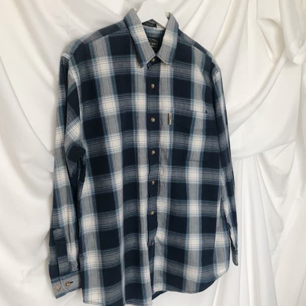 290. Men's navy Shirt