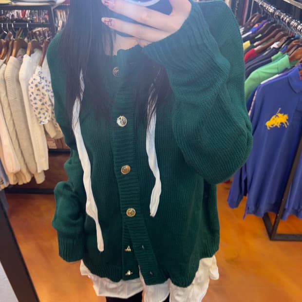 버튼 니트 가디건