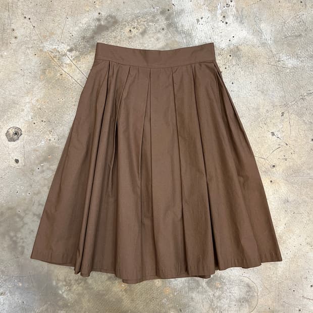 YOSHIE INABA 플리츠 미디 스커트