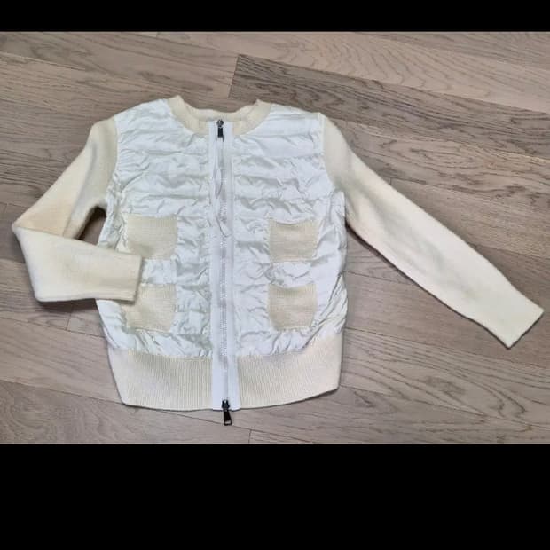 몽클레어 퀄딩 니트가디건