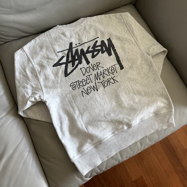 스투시 스탁 도버 스트릿마켓 뉴욕 맨투맨 L