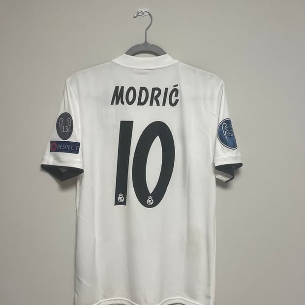 [택체 상품] 18-19 레알마드리드 모드리치 유니폼