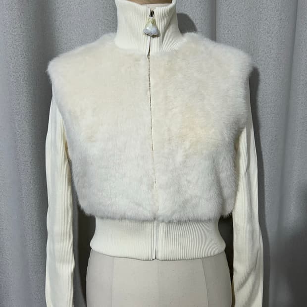 나나재클린 헤일리니트자켓가디건 화이트 -새상품,택포함-