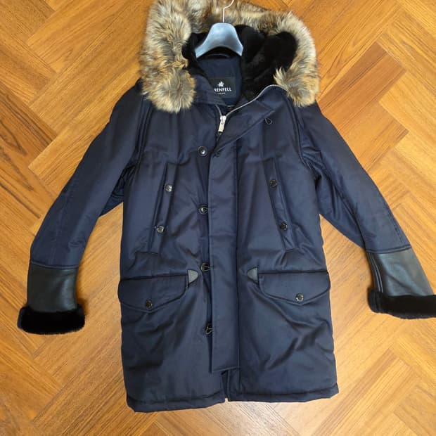 Grenfell England 아이코닉 파카 다크 네이비