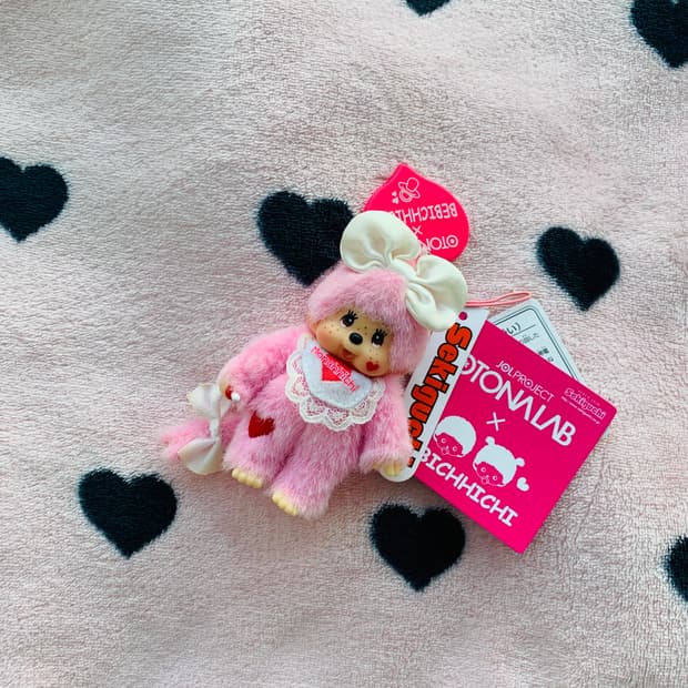 몬치치 오토나랩 콜라보 러빙스윗 키체인