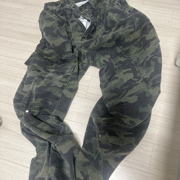 Avan 카모폴라쥬 카고팬츠