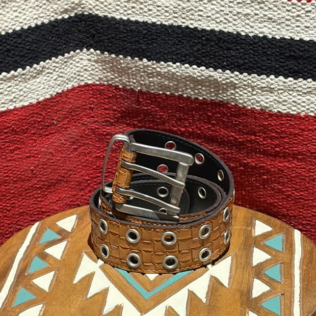 Double pin garisson belt / 개리슨 아일렛 벨트