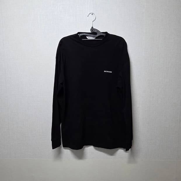 발렌시아가 프린팅 로고 롱슬리브 M 새상품급 