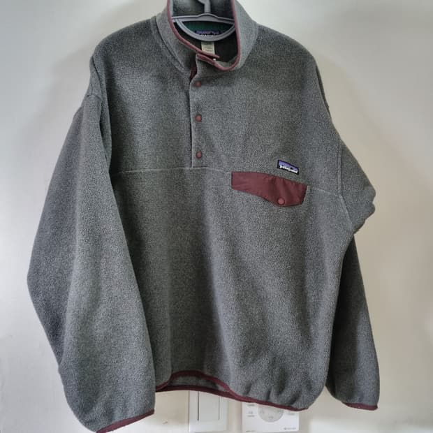 파타고니아 신칠라 그레이 브라운