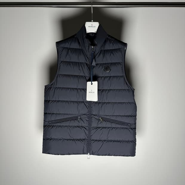 몽클레르 트레옴판 다운 베스트